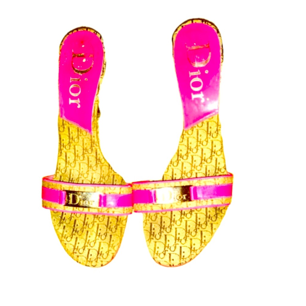 💯% Authentic Dior Vintage Discontinued Logo Heels